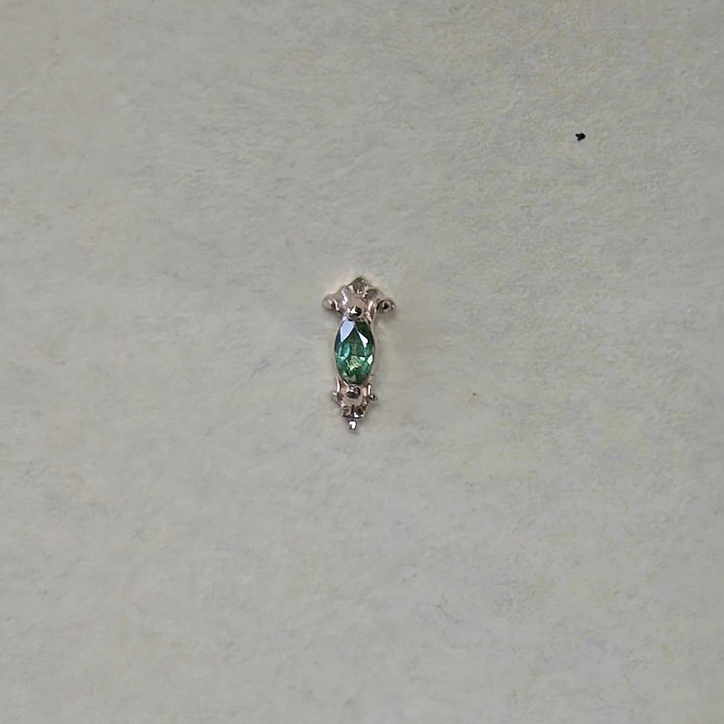 AD tl yg empress w/tsavorite